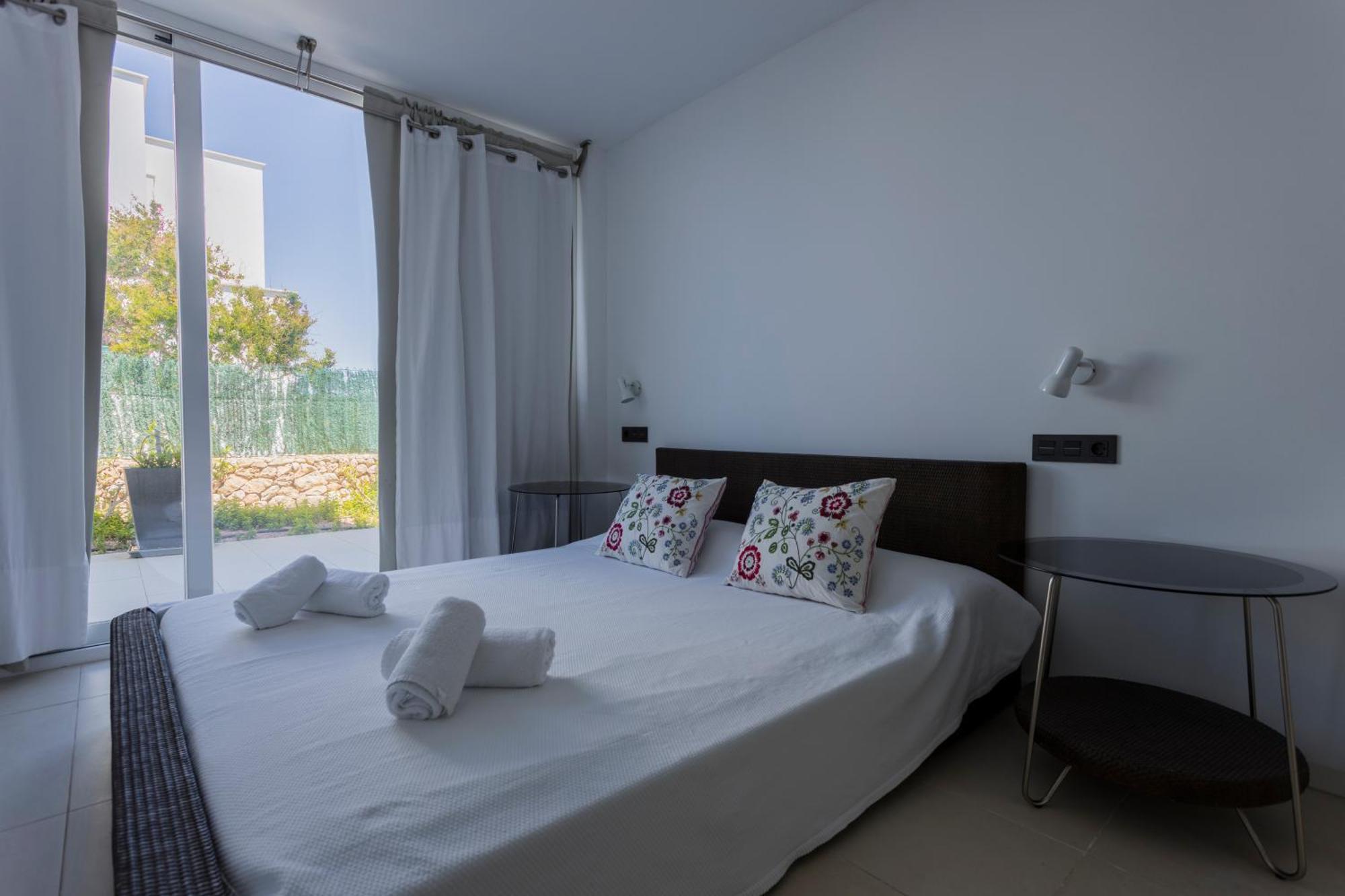 V196 Villa Brisa By Menorcarentals Villas Son Bou Zewnętrze zdjęcie